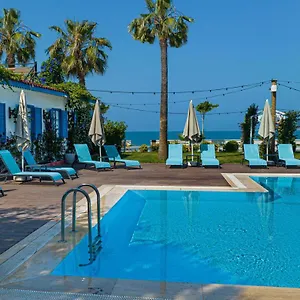 Uras Otel